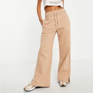 Nike Women's Phoenix Tan/ Beige/ Camal Wide-Leg Sweatpants